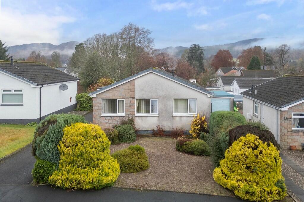 3 bedroom detached bungalow for sale in 23 Strathview Place, Comrie