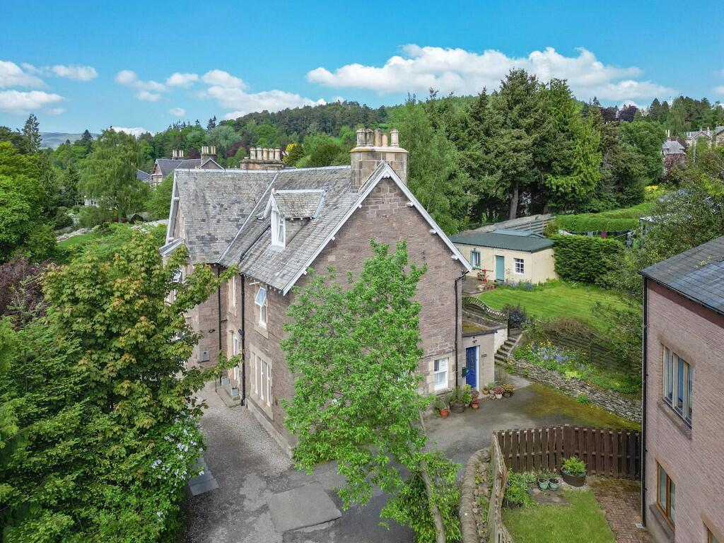 5 bedroom for sale in Bernera, Comrie Road, Crieff