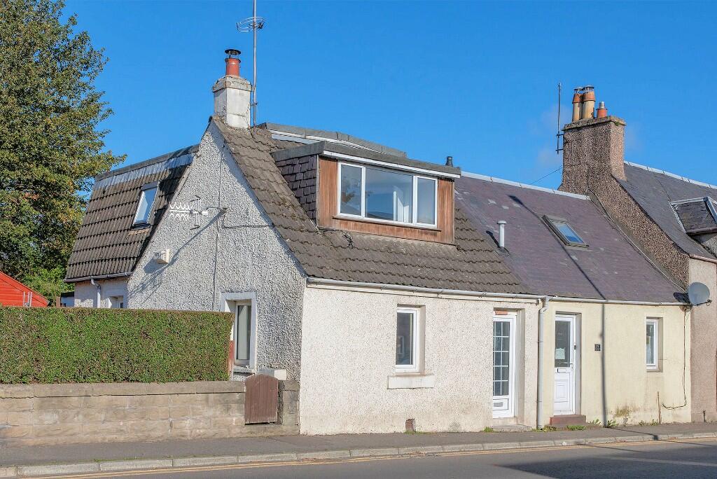 Main image of property: 18 Gallowhill, Crieff, PH7 3HF