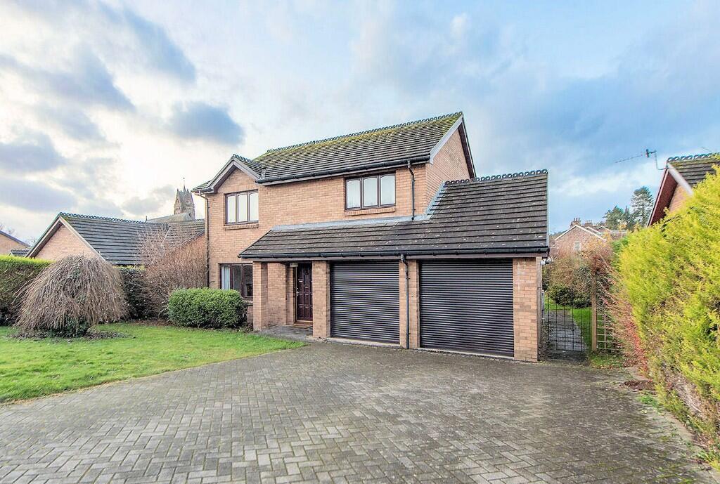 Main image of property: 19 Nellfield Road, Crieff, PH7 3DU