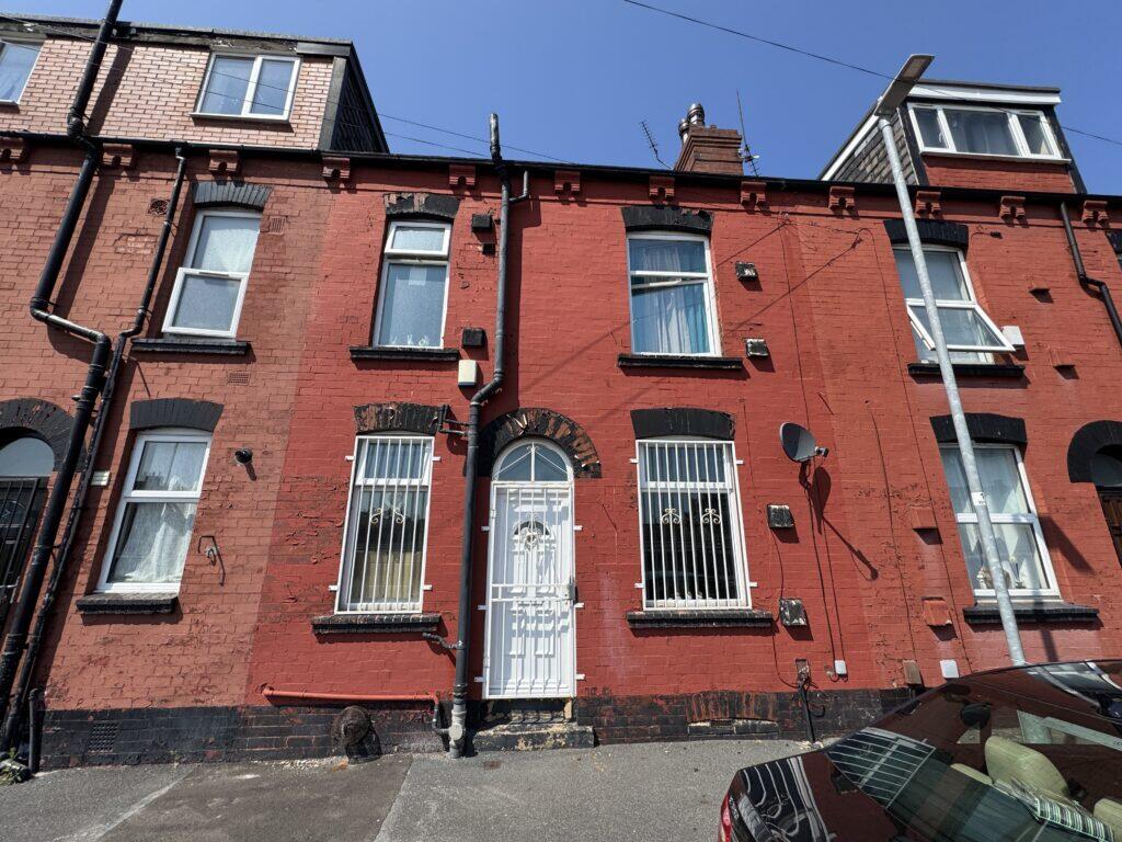 Main image of property: Walford Avenue, Leeds, LS9