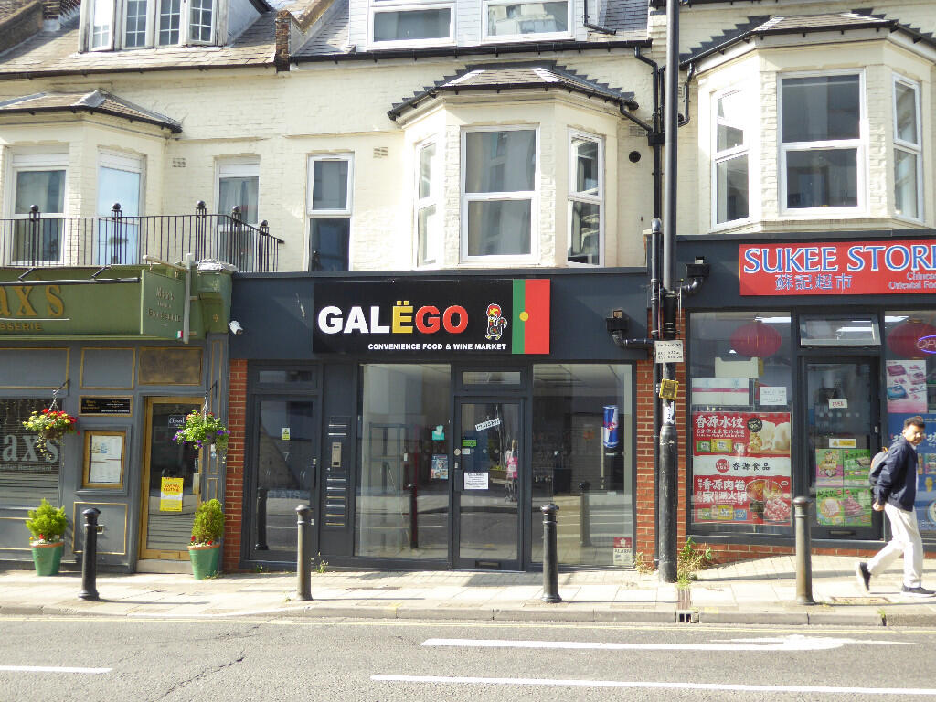 Main image of property: 7 Commercial Road, Southampton, Hampshire, SO15 1GF