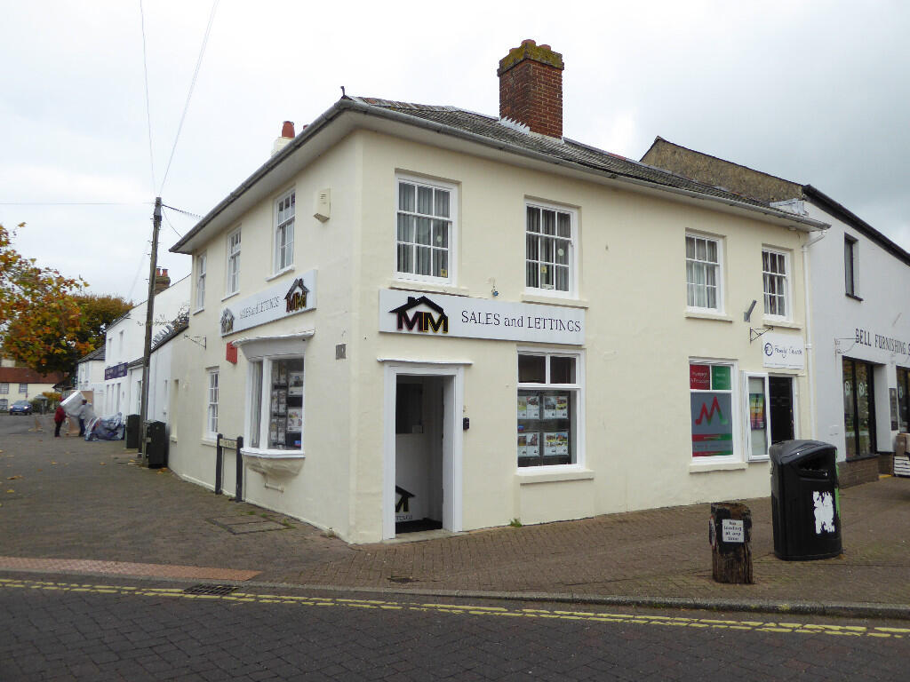 Main image of property: 19A The Marsh, Hythe, Southampton SO45 6AJ