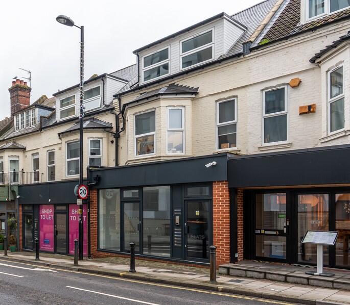 Main image of property: 5 Commercial Road, Southampton, Hampshire, SO15 1GF