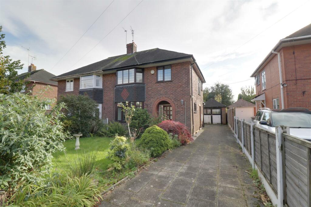 3 bedroom semidetached house for sale in Talke Road, Alsager, ST7