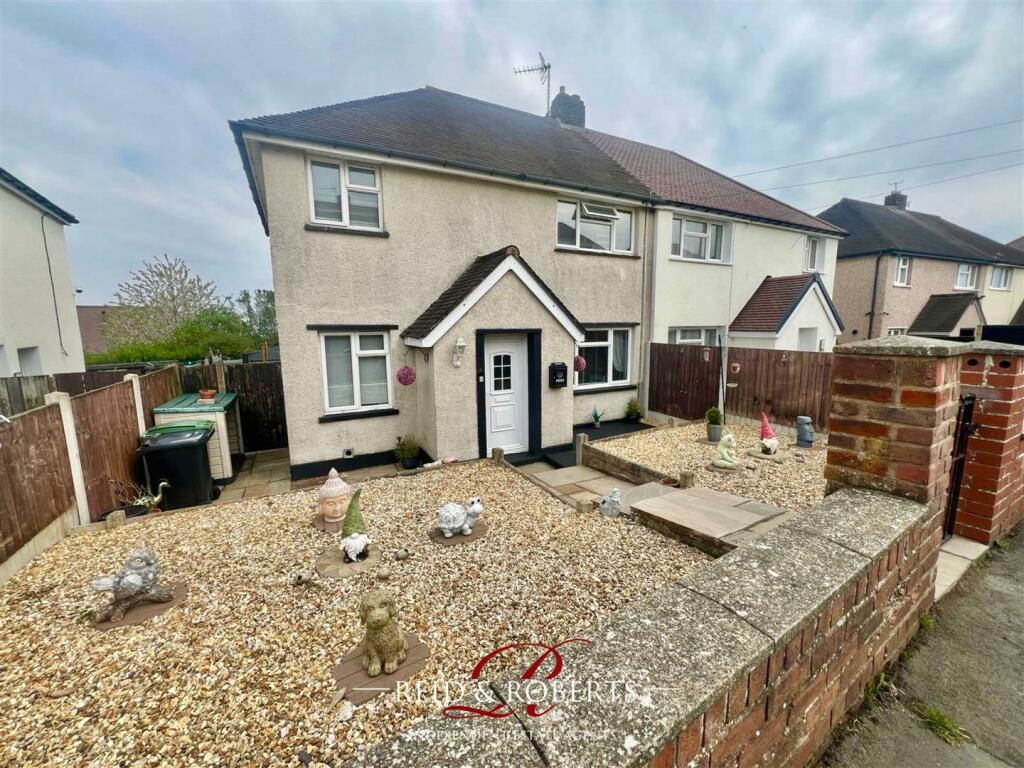3 bedroom semidetached house for sale in Cheshire View, Brymbo, LL11