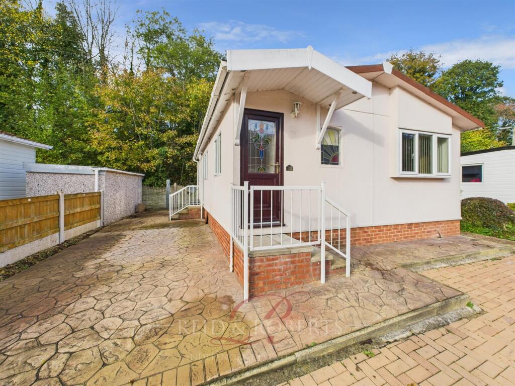 Main image of property: Llay Road, Cefn-Y-Bedd, Wrexham
