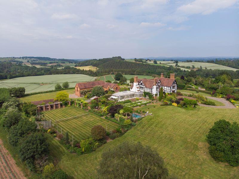 Main image of property: Yarhampton, Stourport-On-Severn, DY13 0XA