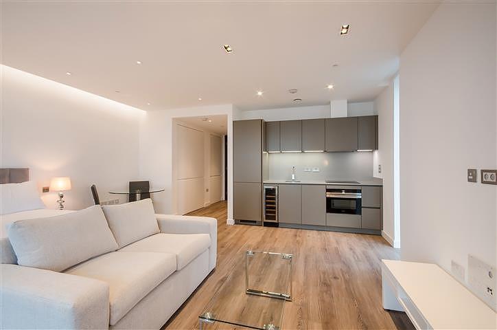 Main image of property: Satin House, Piazza Walk, Aldgate, London, E1