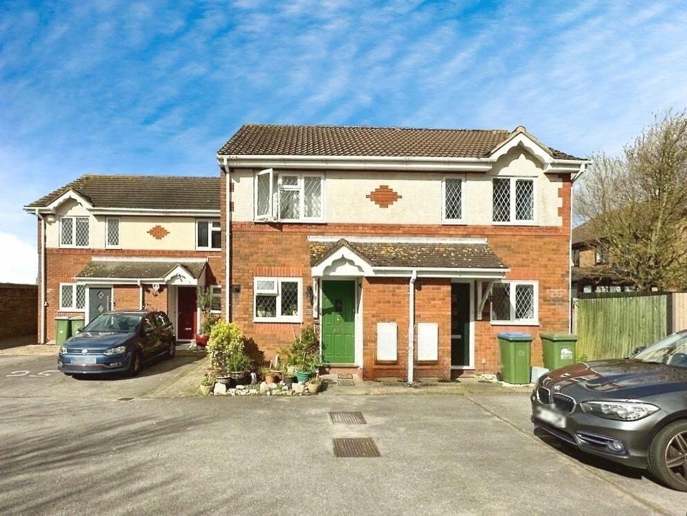 2 bedroom terraced house for sale in Waldegrave Close, Southampton, Hampshire, SO19
