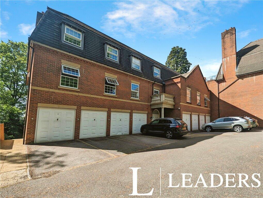 3 bedroom apartment for sale in Newitt Place, Southampton, Hampshire, SO16