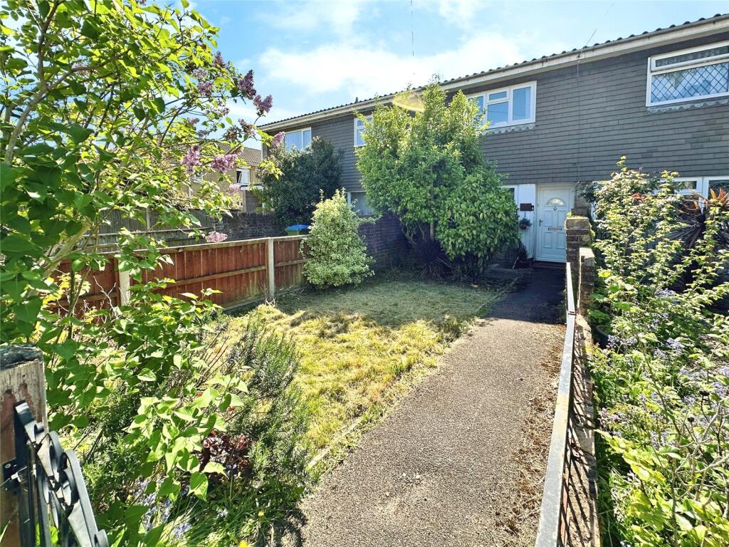 Main image of property: Warren Crescent, Southampton, Hampshire