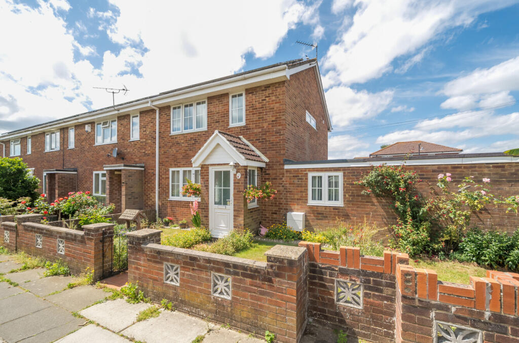 Main image of property: Heyes Drive, Southampton, Hampshire