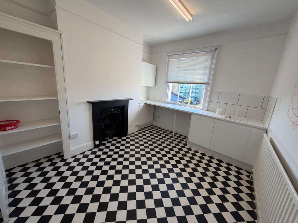 Main image of property: Bedford Place, Southampton, Hampshire, SO15