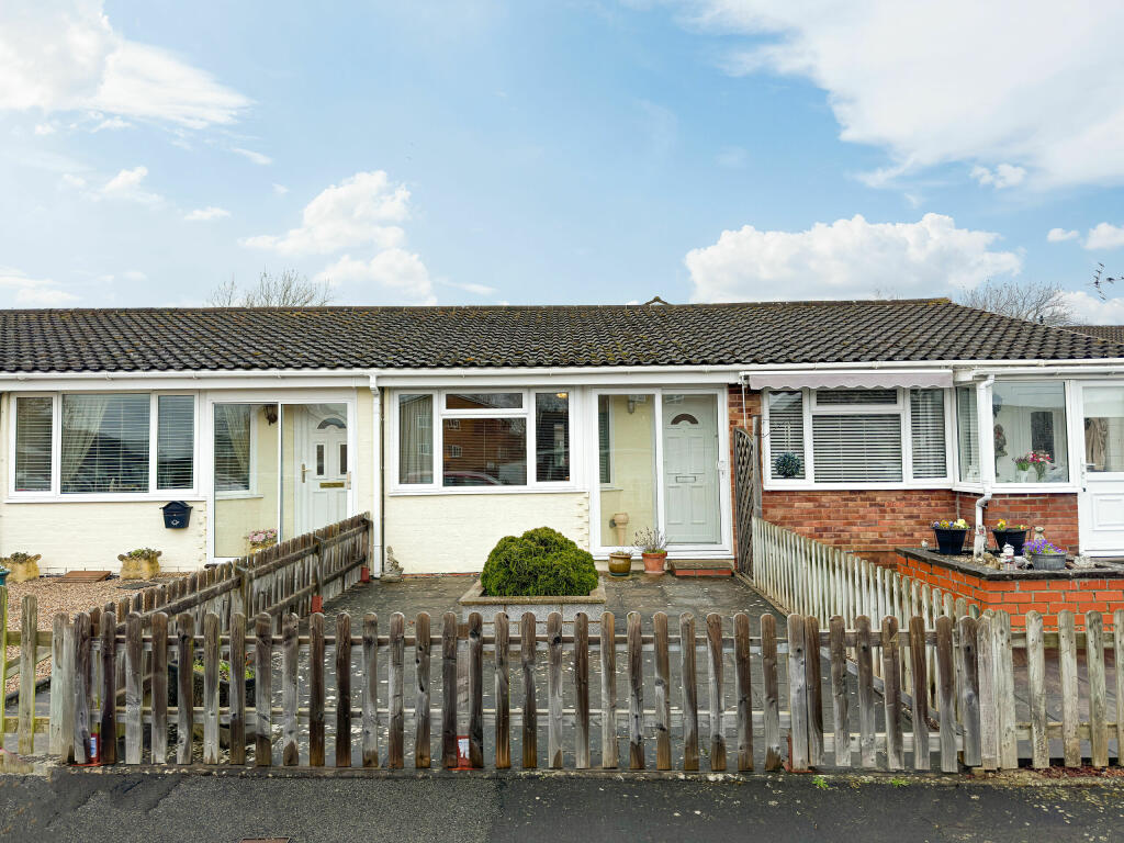 1 bedroom bungalow for sale in Bobblestock, Hereford, HR4