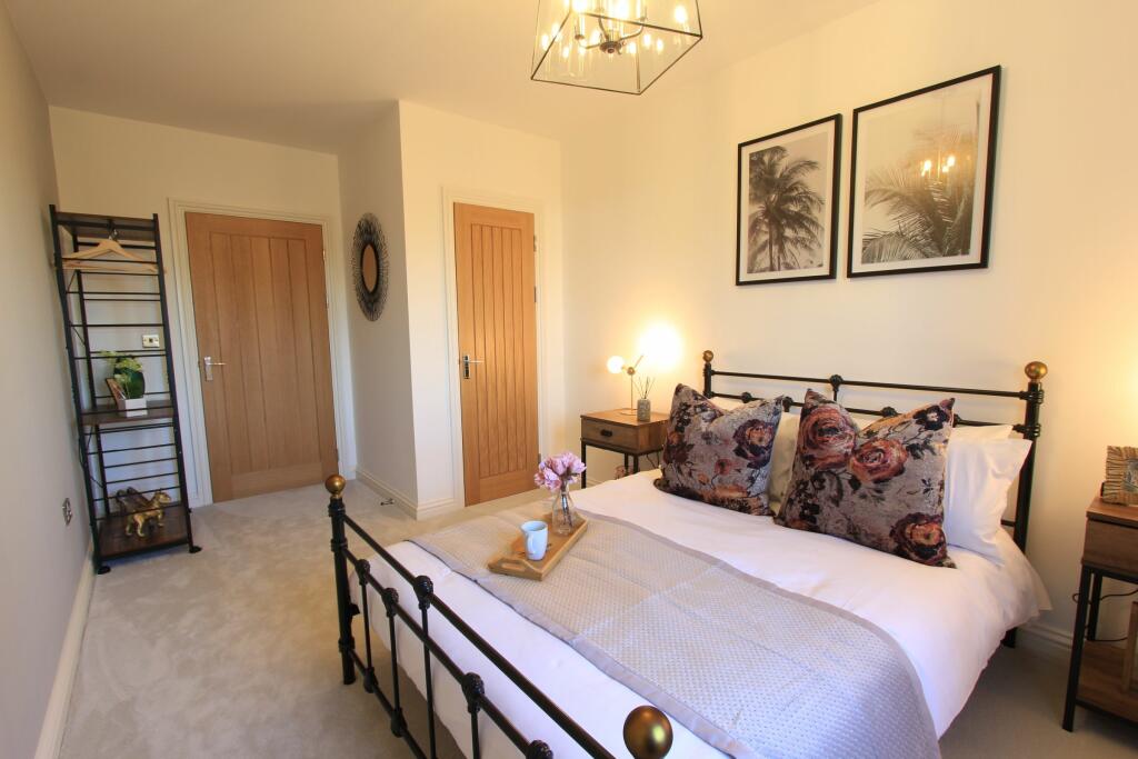 Additional property image - Flat , Cabot Mews, Braemar Avenue, Bristol