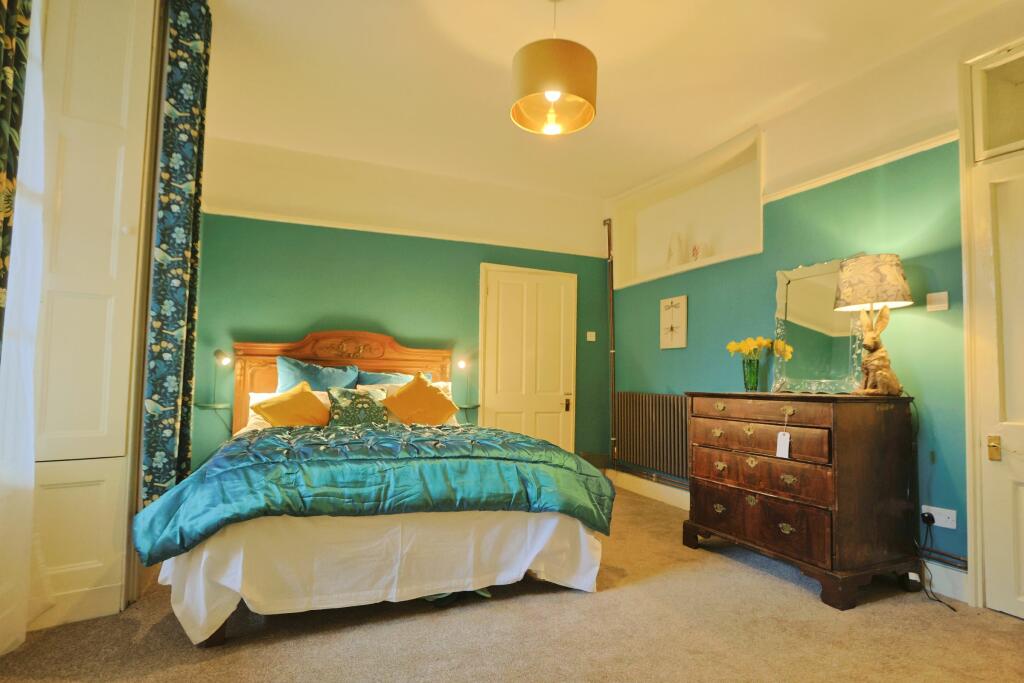 Additional property image - Basement Flat,  Caledonia Place, Bristol