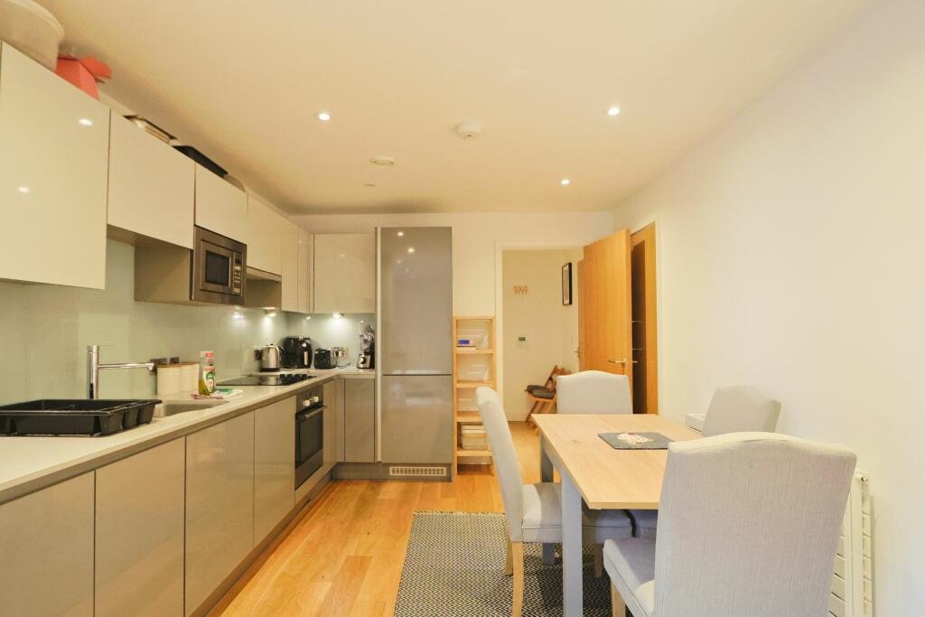 Additional property image - Anchorage, Gaol Ferry Steps, Bristol