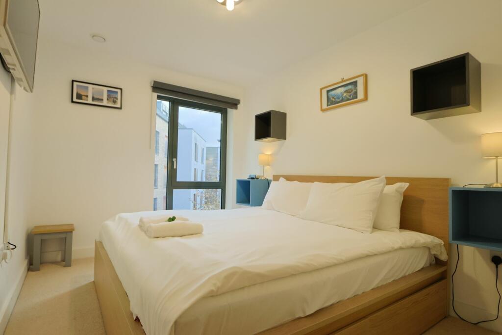 Additional property image - Anchorage, Gaol Ferry Steps, Bristol