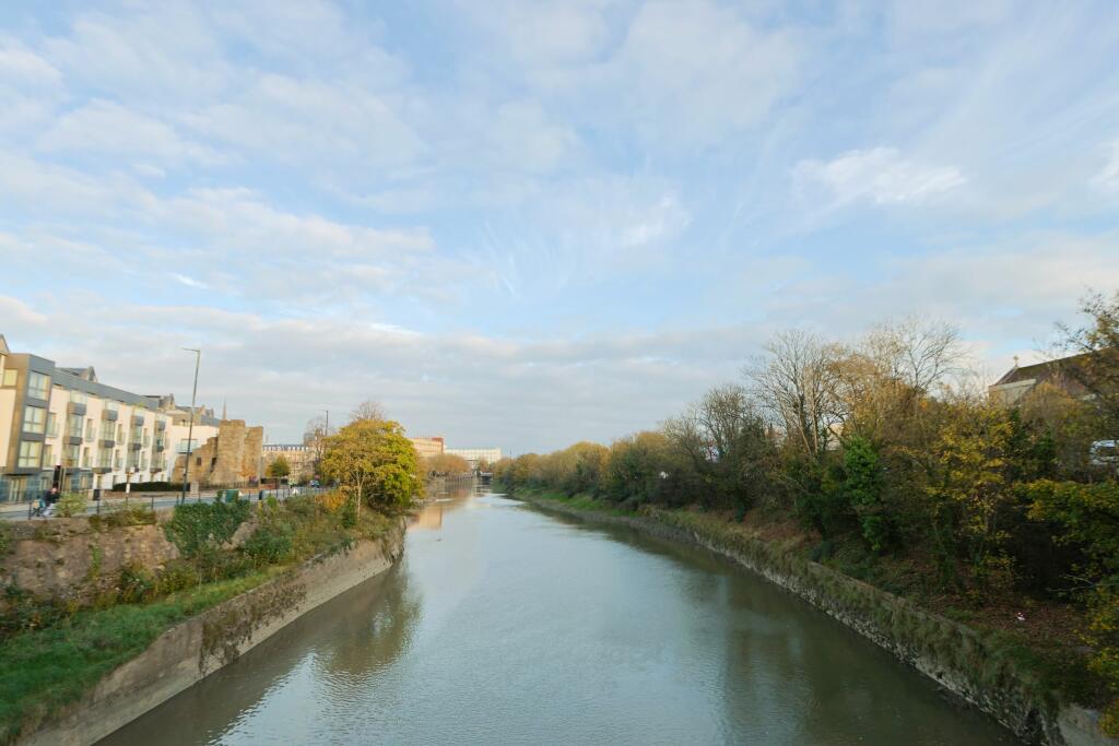 Additional property image - Anchorage, Gaol Ferry Steps, Bristol