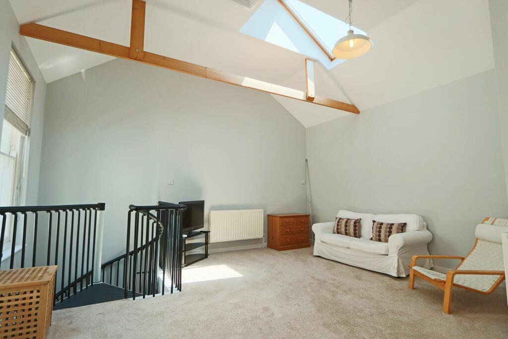 Additional property image - 37 Portland Street