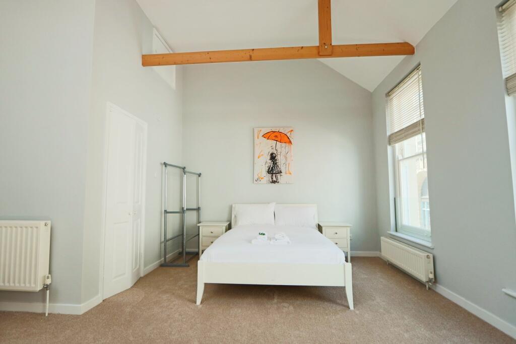 Additional property image - 37 Portland Street