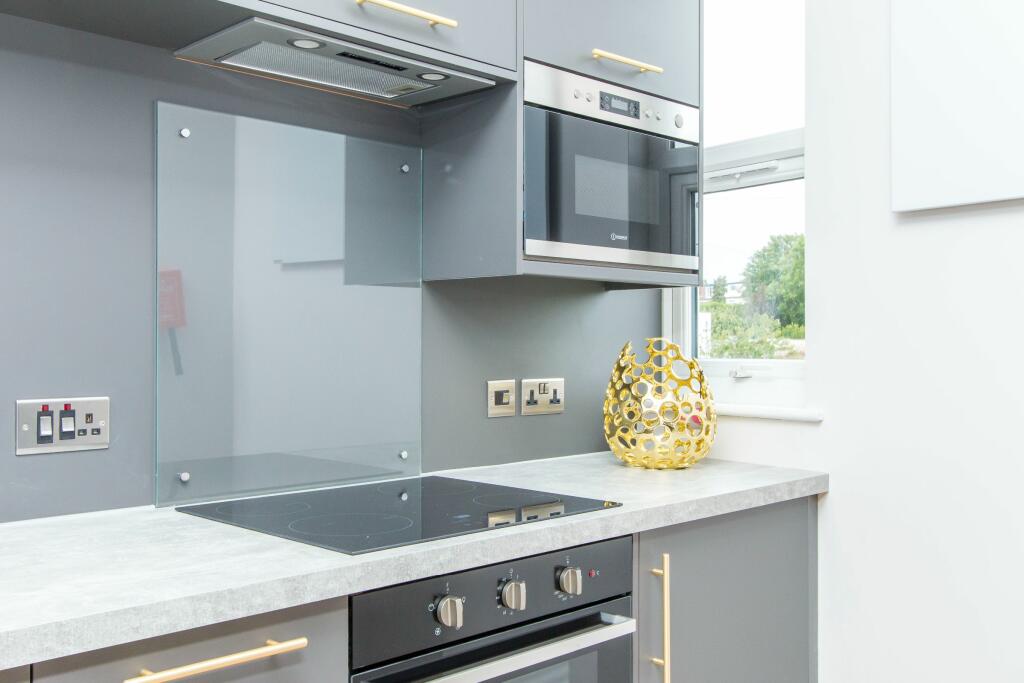Additional property image - Coldharbour Road, Bristol