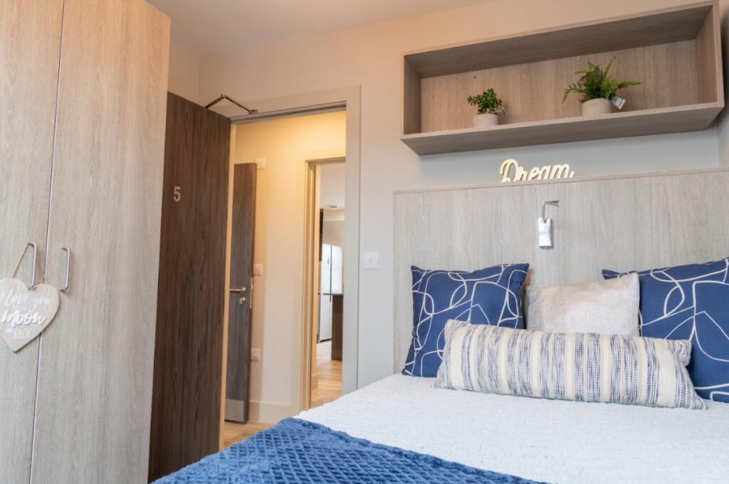 Additional property image - Gloucester Court, - Gloucester Road, Bishopston, Bristol