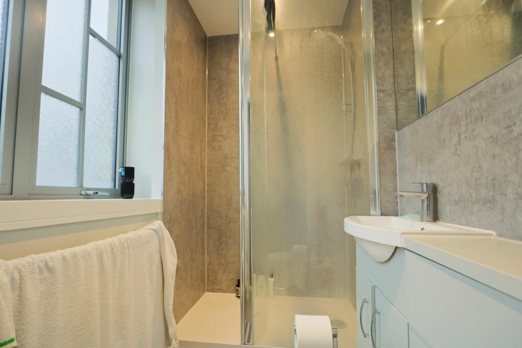 Additional property image - Union Street, Bristol
