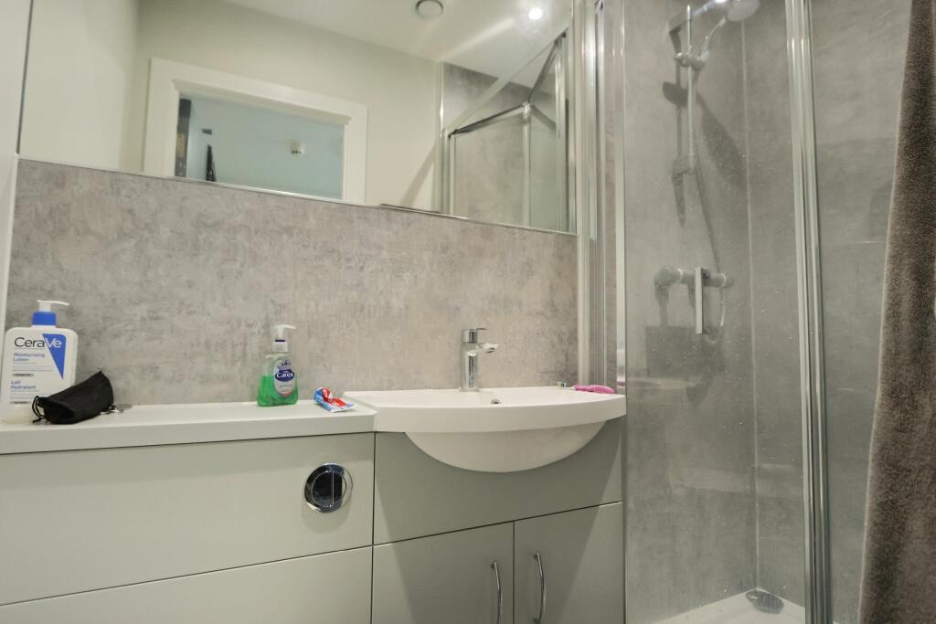 Additional property image - Union Street, Bristol