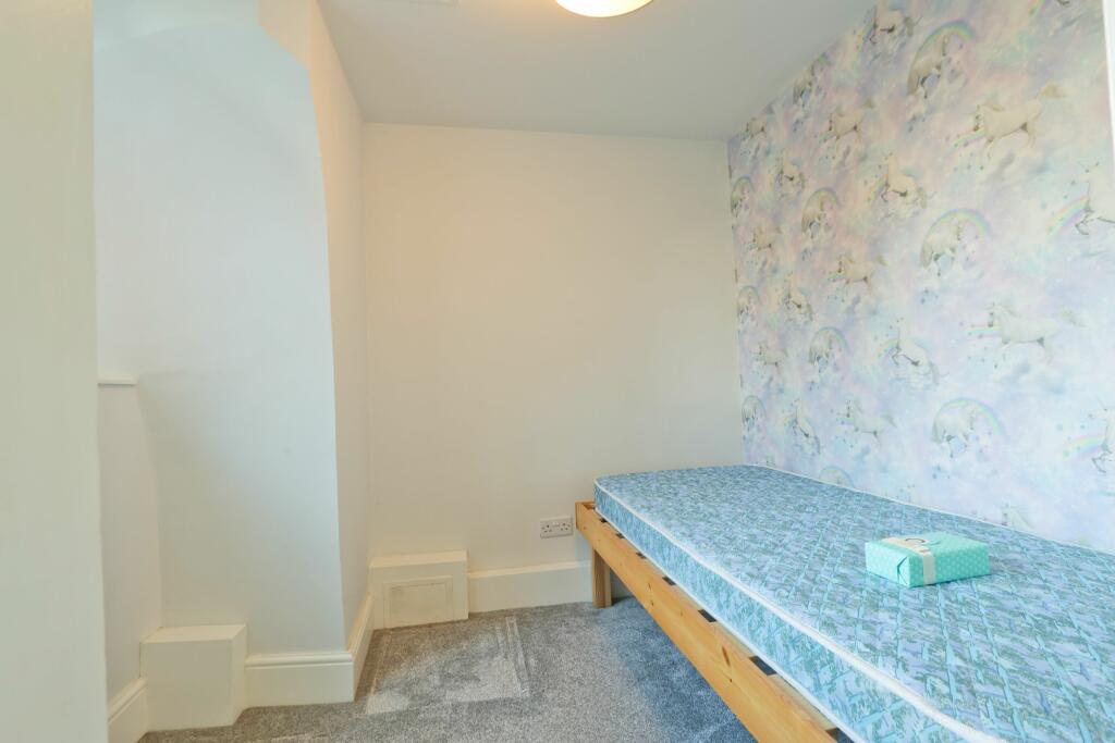 Additional property image - Royal York Crescent, Bristol