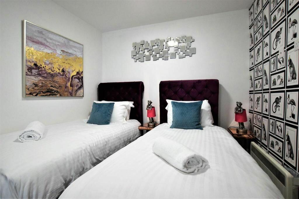 Additional property image - Berkeley Square, Bristol