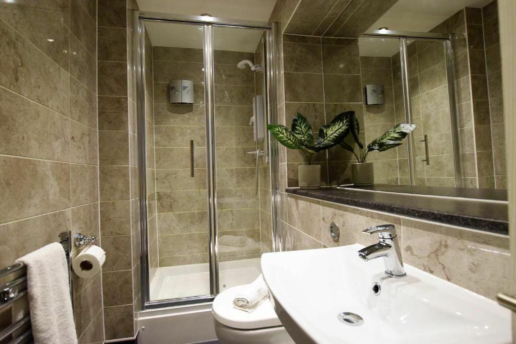 Additional property image - Berkeley Square, Bristol