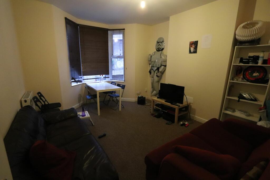 Additional property image - Horfield Road, Bristol