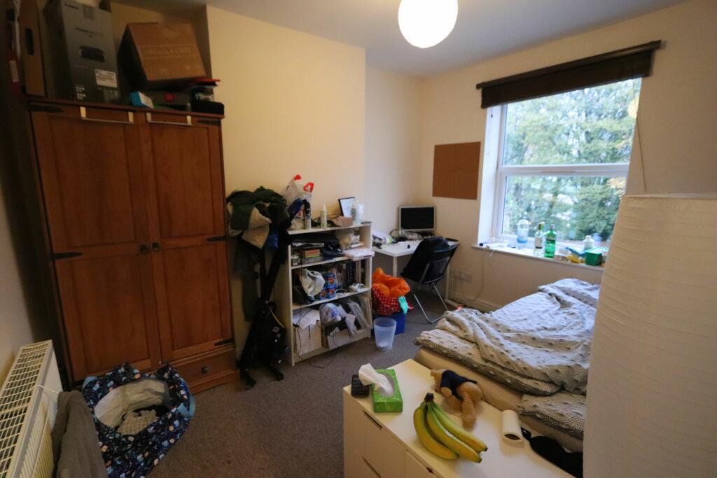 Additional property image - Horfield Road, Bristol