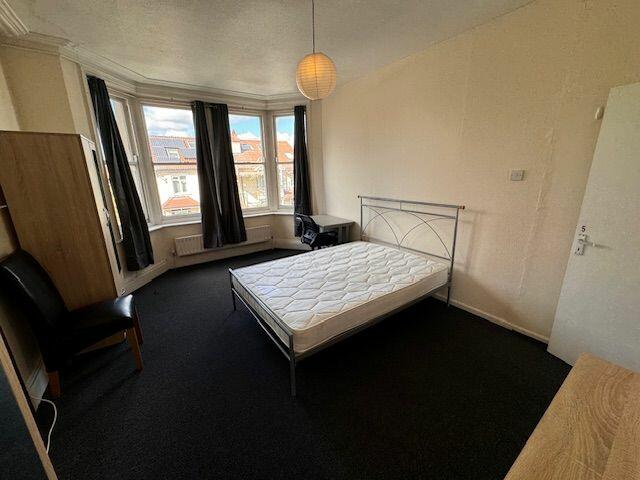 Additional property image - Balmoral Road, Bristol