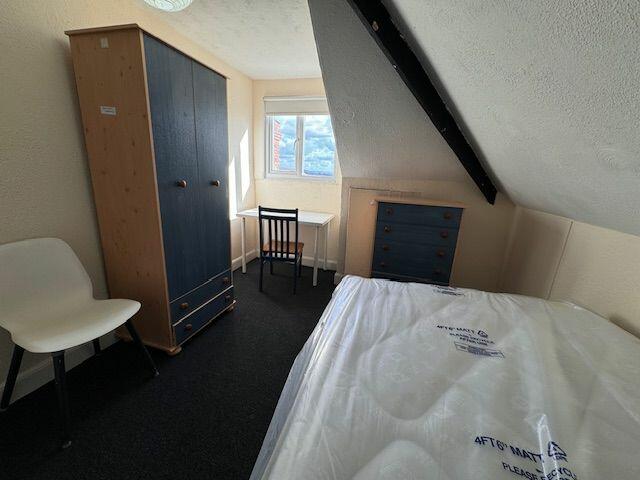 Additional property image - Balmoral Road, Bristol