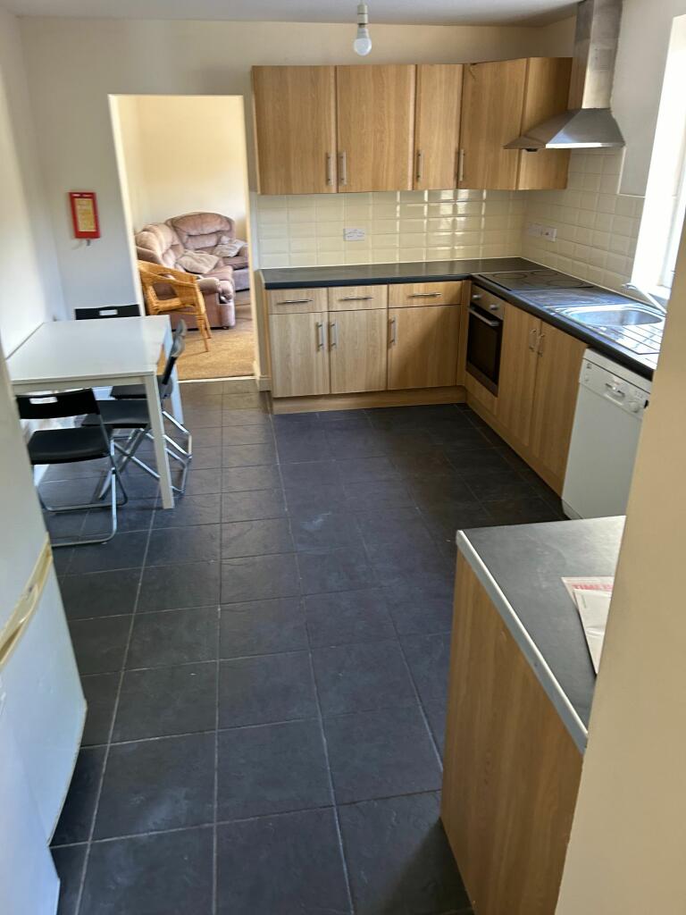 Additional property image - Horfield Road, Bristol