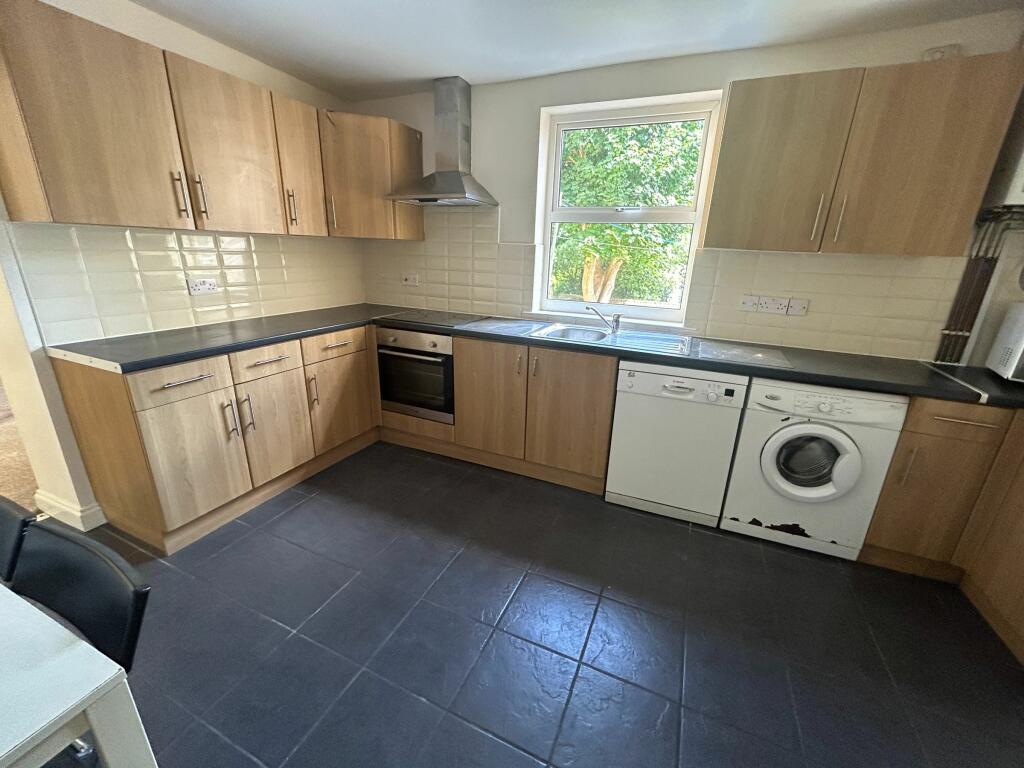 Additional property image - Horfield Road, Bristol