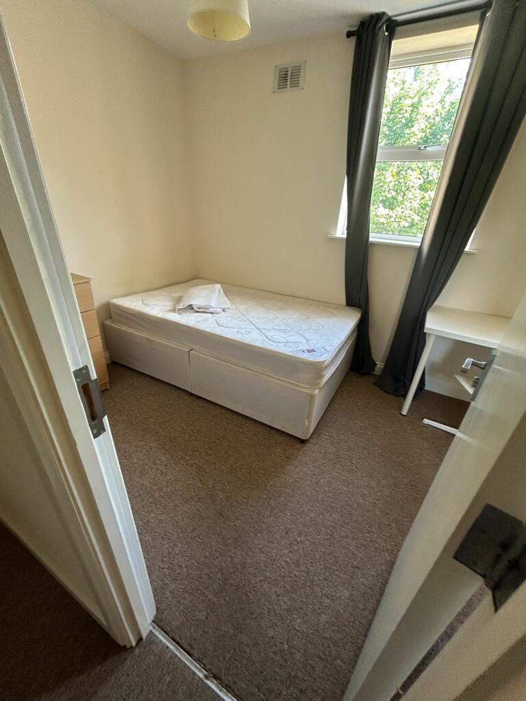 Additional property image - Horfield Road, Bristol