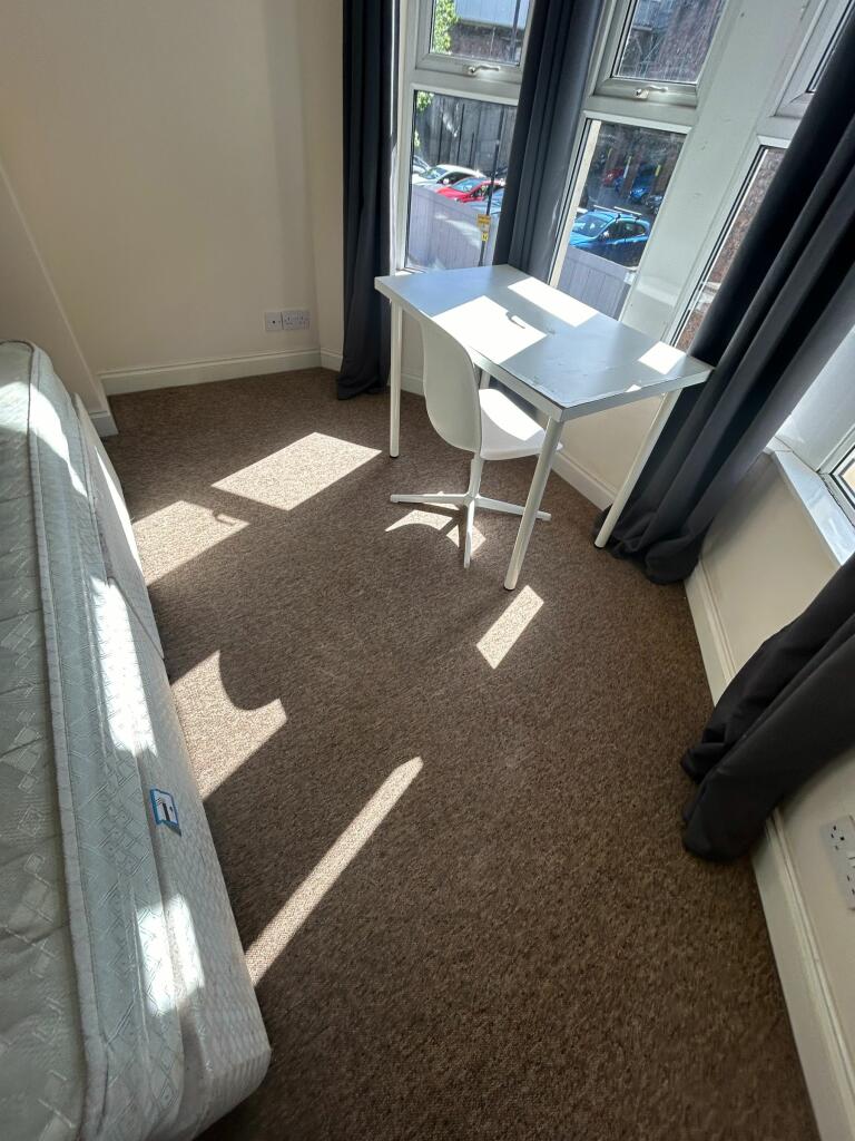 Additional property image - Horfield Road, Bristol