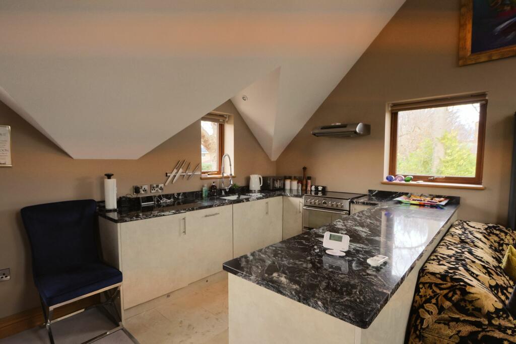 Additional property image - Coach House, Trendlewood Way, Nailsea, Bristol