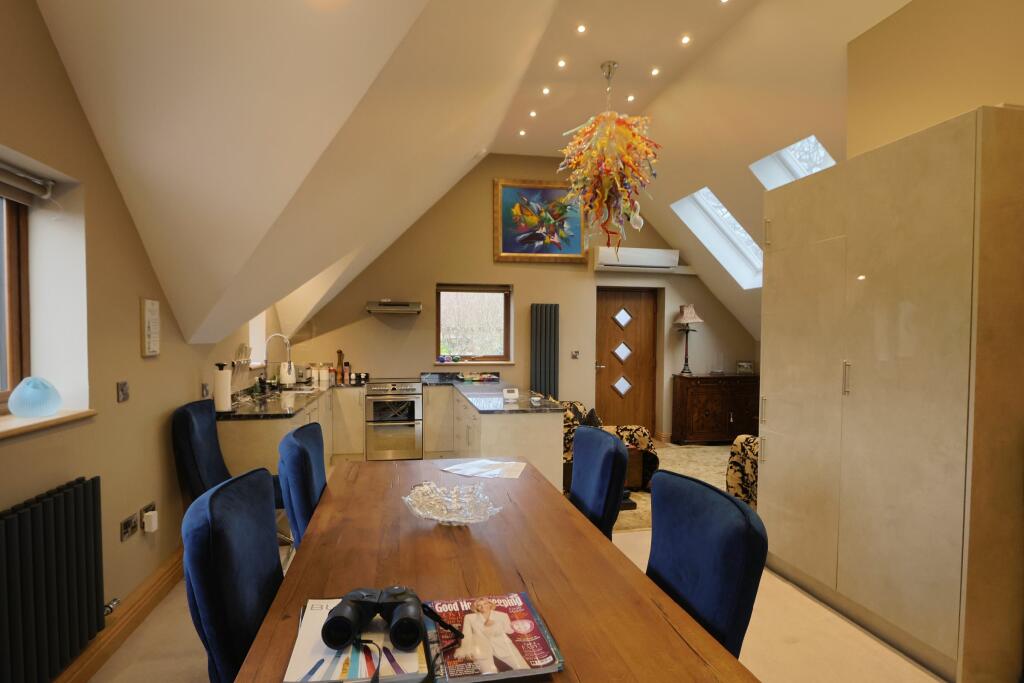Additional property image - Coach House, Trendlewood Way, Nailsea, Bristol