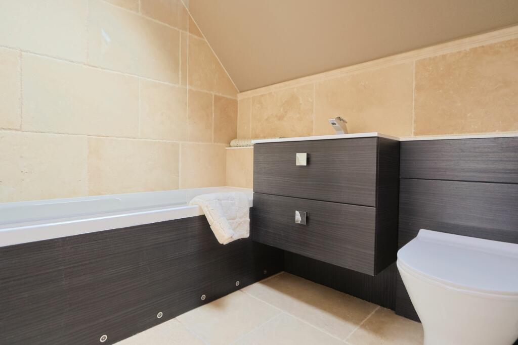Additional property image - Coach House, Trendlewood Way, Nailsea, Bristol