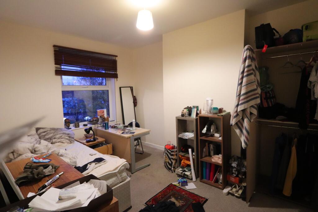 Additional property image - Horfield Road, Bristol