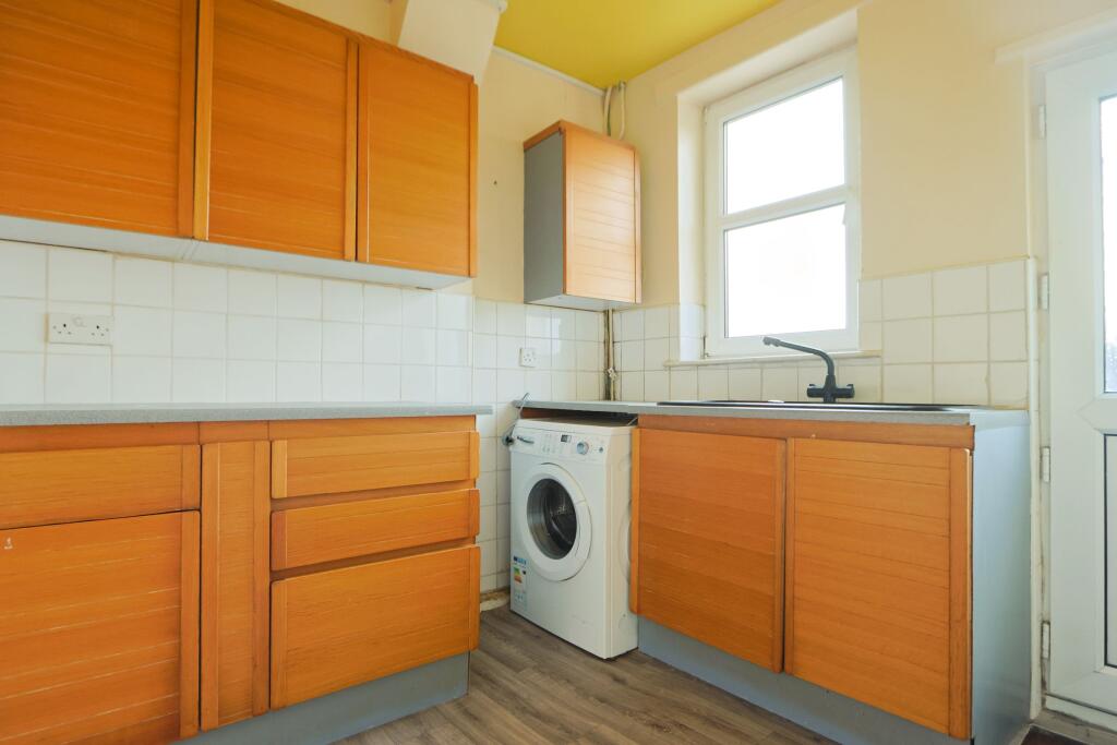 Additional property image - Cotswold Road, Bristol