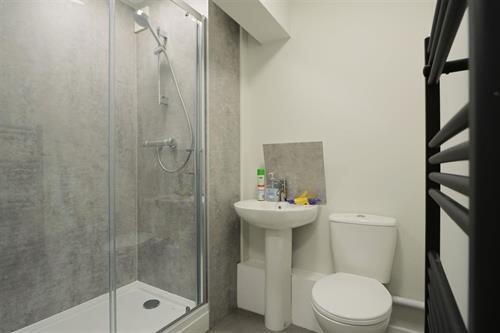 Additional property image - Room, Queen Square