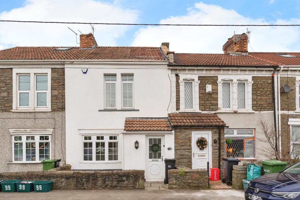 2 bedroom terraced house for sale in Church Road, Hanham, Bristol, BS15