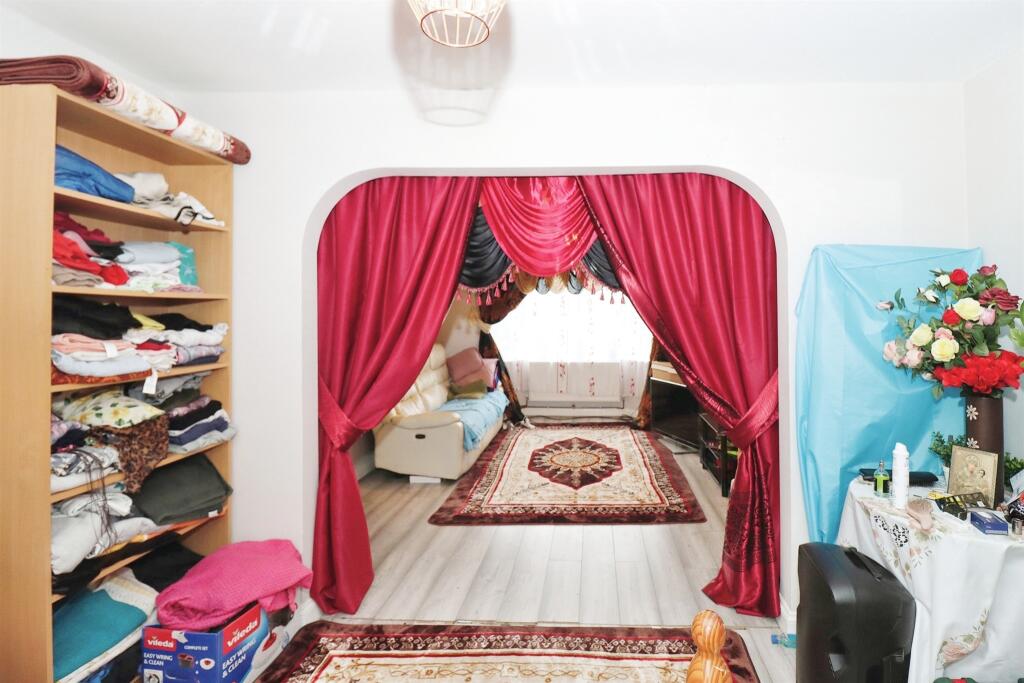 Additional property image - Stanley Road, Warmley, Bristol