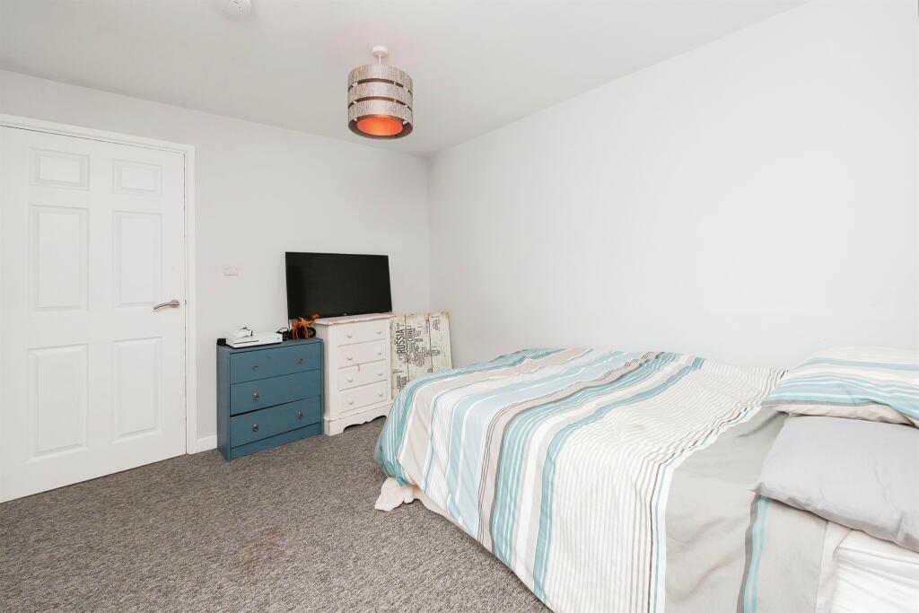 Additional property image - Queens Road, Warmley, Bristol